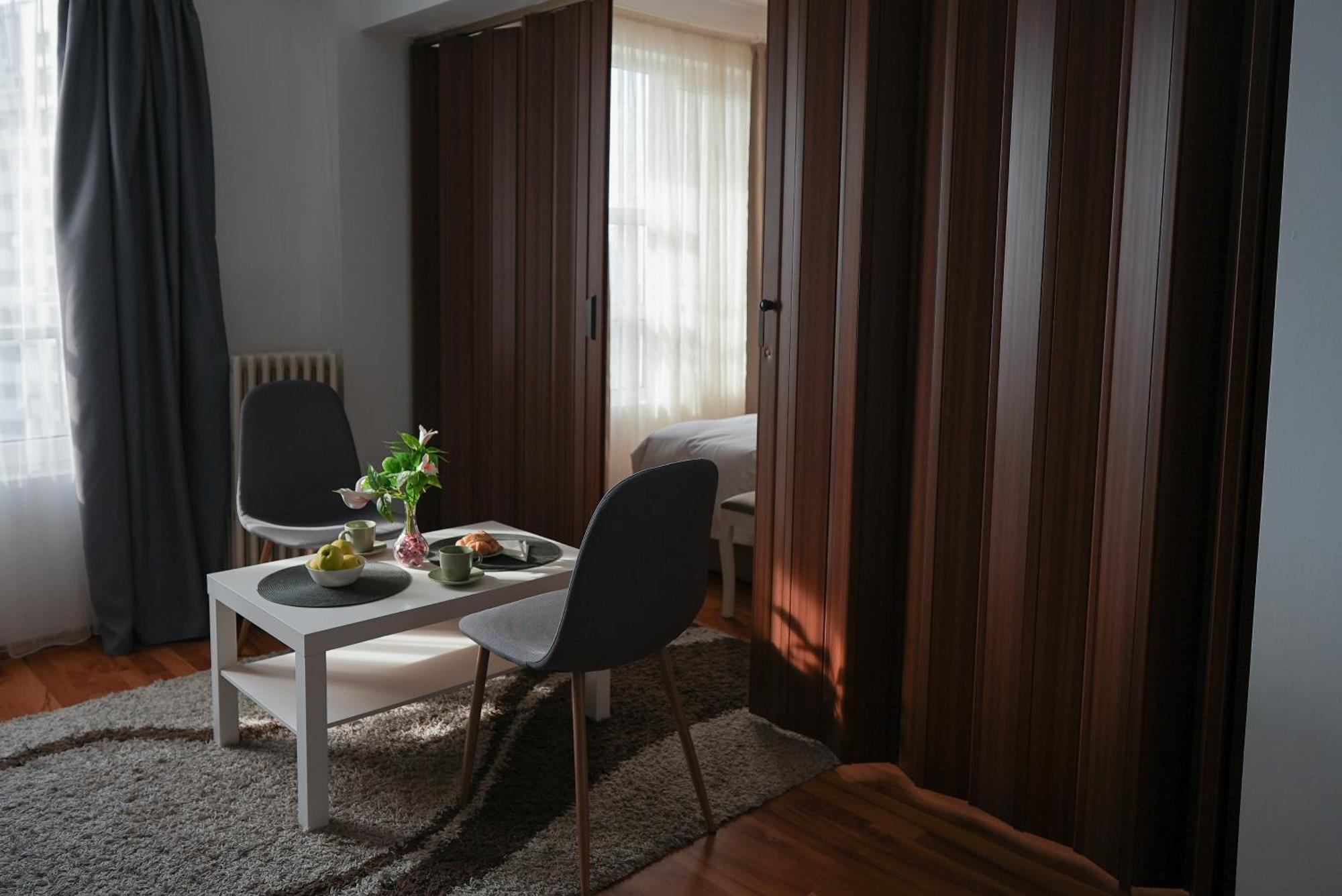 Victoria Avenue Apartments Bucharest Exterior photo